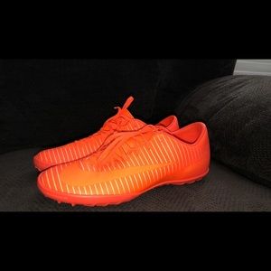 Indoor Mercurial X